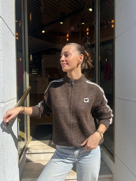 Gilet zippé cœur marron