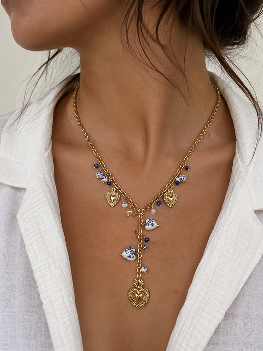 Collier chaîne dorée - Cœurs sacrés et céramique bleue