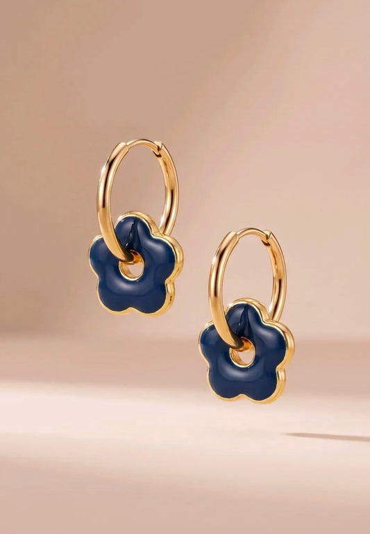 Créoles fleur émaillée bleue – Acier inoxydable