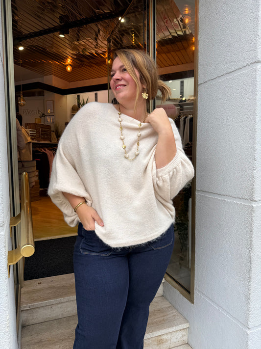 Pull oversize manches chauve-souris beige