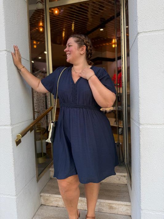 Robe Marine Tressée Col V