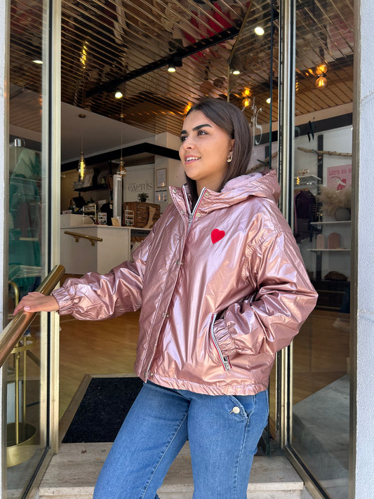 Manteau métallisé cœur rose