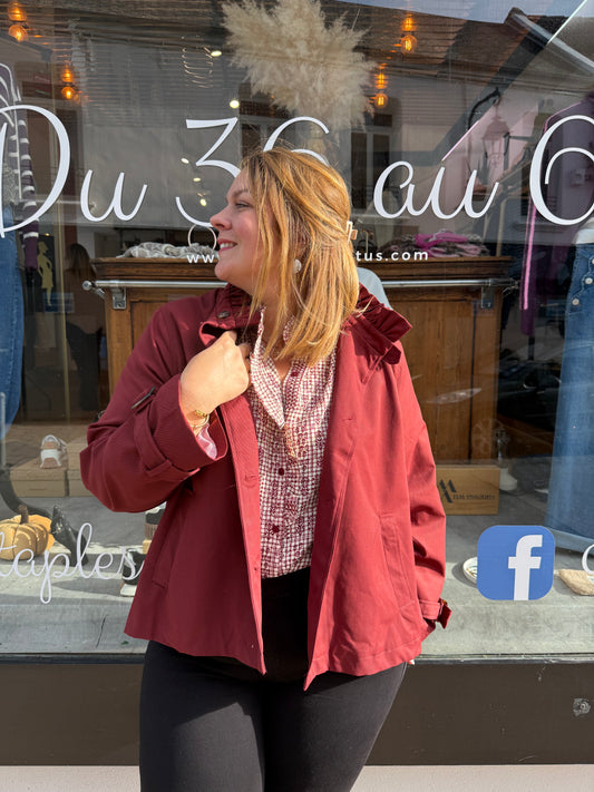 Blouse carreaux fleurie col volanté bordeaux