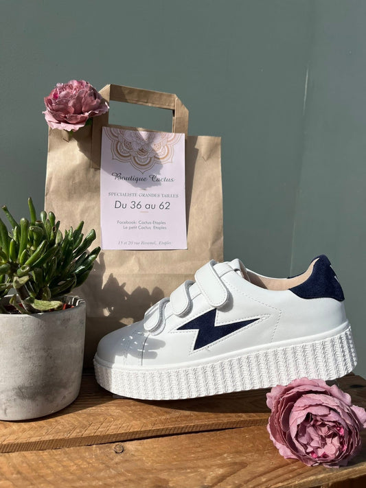 Vanessa Wu Vicky Navy